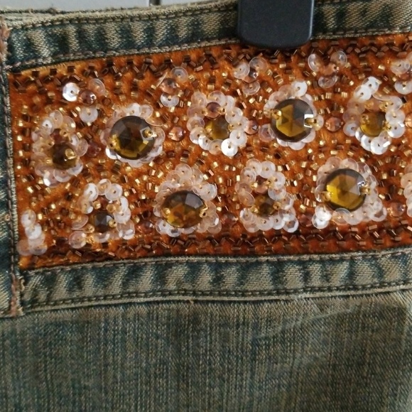 Beaded Detail Jean Skirt - Picture 3 of 3